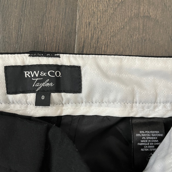 🌸 3/$25 RW&CO | Black Dress Pants - Picture 4 of 7